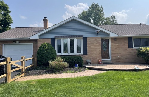 Coopersburg House | Charming 3-bedroom house with WiFi and AC in welcoming Coopersburg