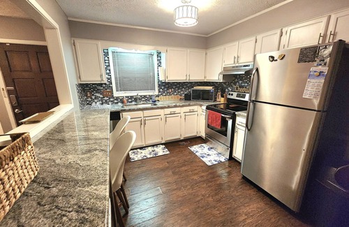 Westover House | "Charming 3-Bedroom Home with Private Gym in Prime Neighborhood!"