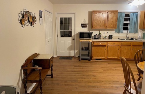 Front Royal House | Charming 3-bedroom home in Front Royal minutes away from River and Skyline Drive