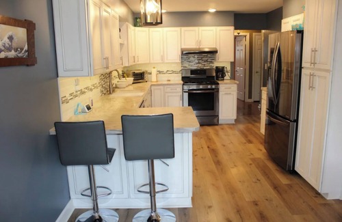Greencastle House | Charming 3-Bedroom Home in Greencastle – 2 blocks from DePauw University campus.