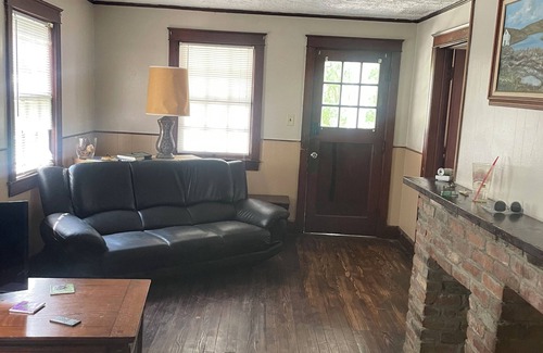 Hammondsport House | Charming 3-bedroom house in nice Hammondsport with AC, WiFi