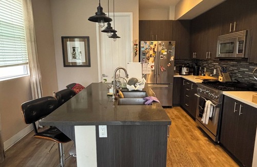 Atwater Village House | Charming 3-bedroom townhome with private rooftop in Silver Lake, Los Angeles!