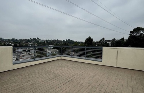 Atwater Village House | Charming 3-bedroom townhome with private rooftop in Silver Lake, Los Angeles!