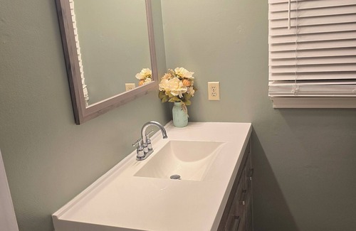 McLeansville House | Charming 3-bedroom home in peaceful Greensboro with a bedroom fireplace.
