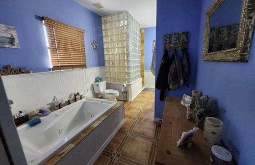 Moore Haven House | Charming 3-bedroom house with dock on river in Moore Haven