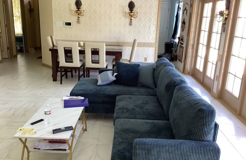 Algiers House | Charming 3-bedroom house in awesome New Orleans with AC, WiFi