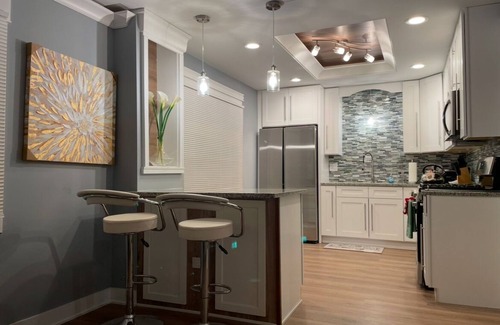Chicago Heights House | Charming 3-bedroom house in Park Forest with WiFi, Large Flat Panel TVs & Google