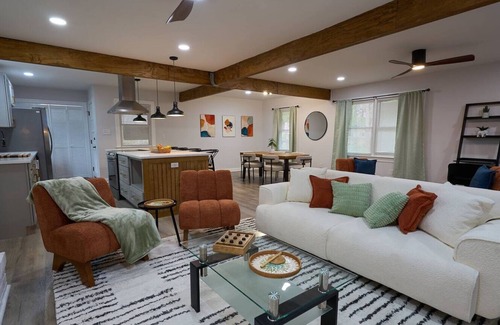 Rocky Mount House | Charming 3-bedroom house in Rocky Mount