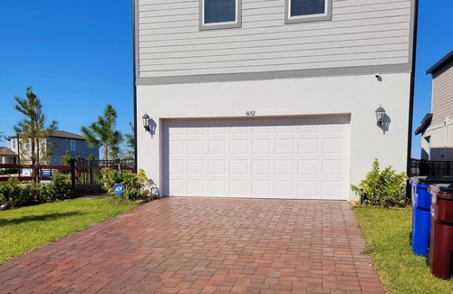 St. Cloud House | Charming 3-bedroom house with fitness room, WiFi in welcoming Saint Cloud