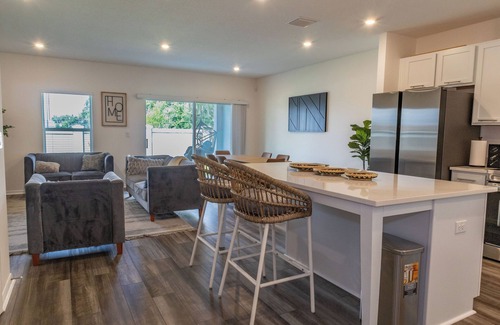 Bearss Plaza House | Charming 3-bedroom townhome with AC and WiFi in San Antonio