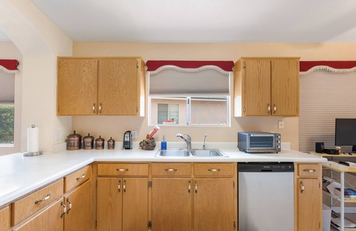 Sierra Vista House | Charming 3 bedroom house with AC, WiFi in brilliant Sierra Vista