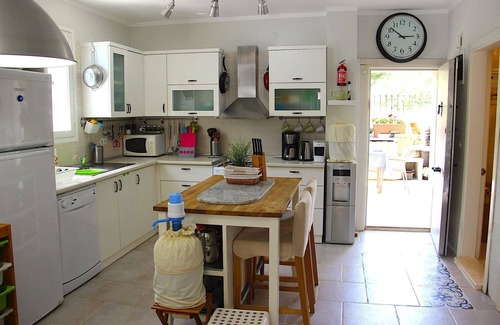 Cesme Villa | Charming 3-bedroom Villa & Private Pool in Tranquil Olive Tree Garden