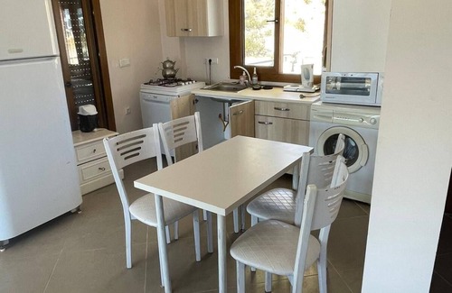 Karaburun Villa | Charming 3-bedroom villa in wonderful Izmir with AC, WiFi