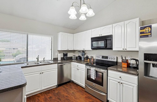 Plano House | Charming 3 Bedrooms, Escape w Pool, Yard, Foosball