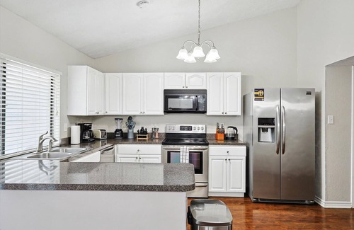 Plano House | Charming 3 Bedrooms, Escape w Pool, Yard, Foosball