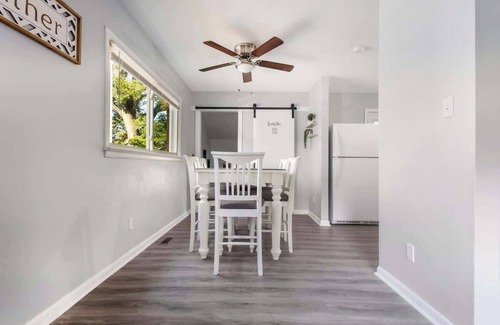 Hampton House | Charming 3-BR Home Near Beach & Downtown