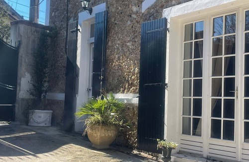 Saint-Cyr-sur-Morin Cottage | Charming 3-bedroom cottage with WiFi near Disneyland, Paris and Reims