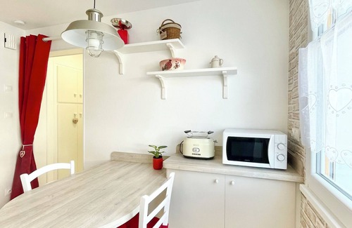 Horbourg-Wihr Cottage | Charming 3* furnished apartment 2 minutes from Colmar with private terrace, parking and garden