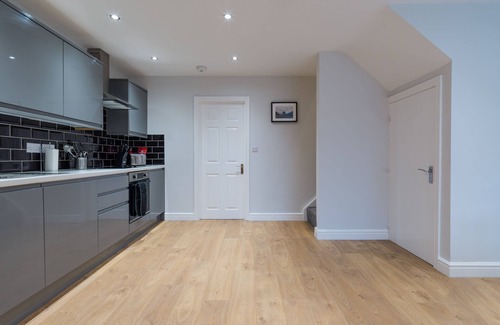 Newcastle-upon-Tyne House | Charming 3-Bed House in Newcastle upon Tyne