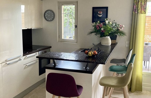 Valbonne Apartment | Charming 3 p. garden level 5 min walk from Valbonne village