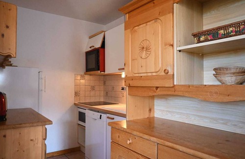 Vallandry Apartment | Charming 3-room apartment near slopes for 8 people in Vallandry, pets allowed