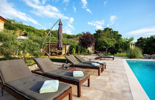 Ripenda Verbanci Villa | Charming 3 rooms villa for Perfect Holidays