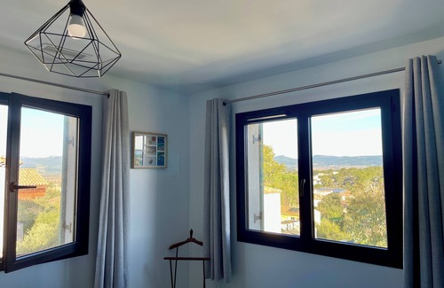 Pierrefeu-du-Var Villa | Charming 3-star villa of 110m2 with swimming pool 20' from the sea in a quiet location