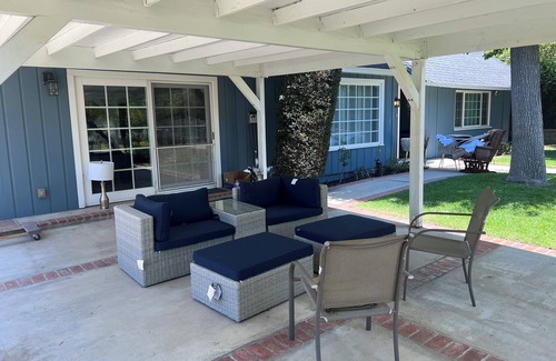 Burbank House | Charming 3bd 3 ba house in serene Burbank above Sunset Cyn 30+ day rentals only
