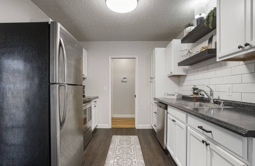 Tulsa House | Charming 3bed/2 bath near Gathering Place, Riverparks and Downtown