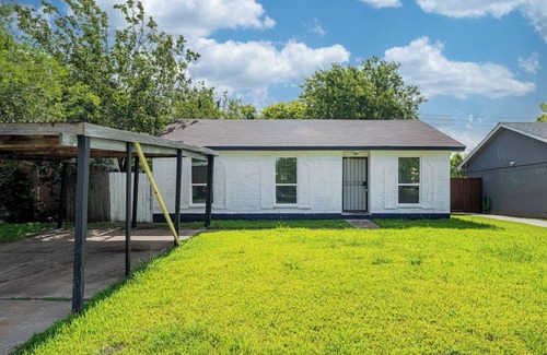 Central Southwest House | Charming 3BR Family Retreat