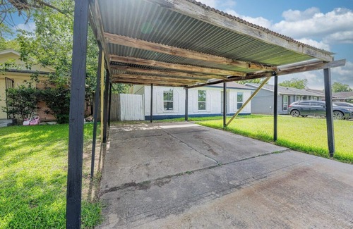 Central Southwest House | Charming 3BR Family Retreat