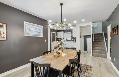 Cleveland Heights House | Charming 3BR Home - Close to CLE Clinic