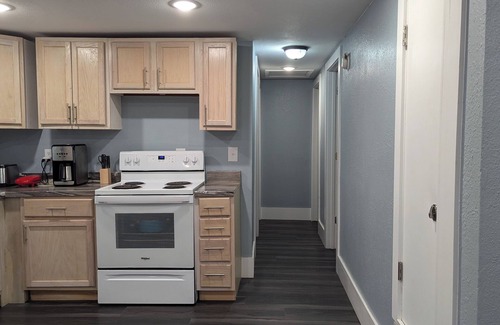 Jonesboro House | Charming 3BR house near ASU and NEA baptist and St Bernard