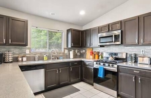 Desert Hot Springs House | Charming 3BR Retreat w/Pool & Pool Table