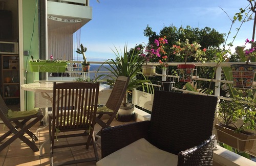 Saint-Pierre De La Reunion Apartment | Charming 3P in the center of Saint-Pierre