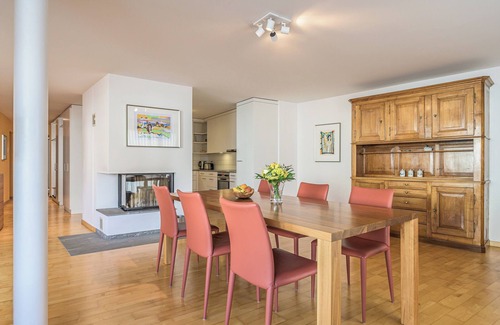 Flims Apartment | Charming 4.5 room apartment with 96sqm located in an apartment building in Flims