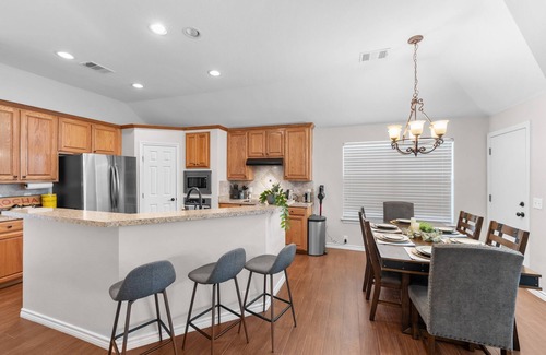 Frisco House | Charming 4-BD Home: Office & Arcade, Near PGA, Costco, 13 Min to Legacy West