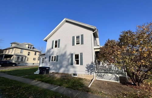 Geneva House | Charming 4 BD near DT Geneva