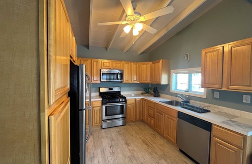 Beach Haven West House | Charming 4-bedroom lagoon house Down By the Bay near LBI