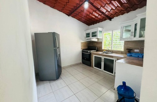Piedra Blanca House | Charming 4-bedroom house with AC and WiFi rio Piscina inpMonseñor Nouel