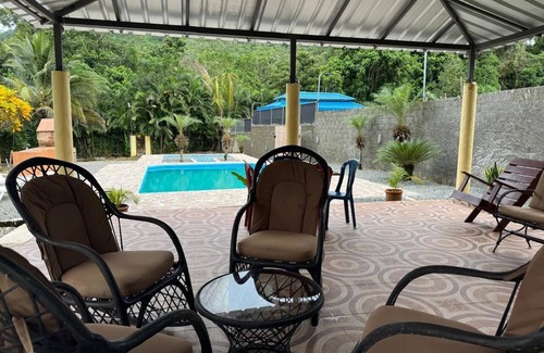 Piedra Blanca House | Charming 4-bedroom house with AC and WiFi rio Piscina inpMonseñor Nouel
