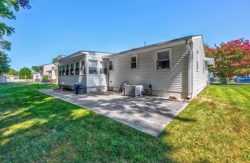 Lower Township House | Charming 4-bedroom house in North Cape May with AC, WiFi, Fully Fenced Yard