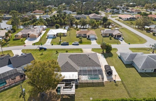 Port Charlotte - Charlotte Harbor House | Charming 4-bedroom Pool and Hot Tub home with WiFi in delightful Port Charlotte