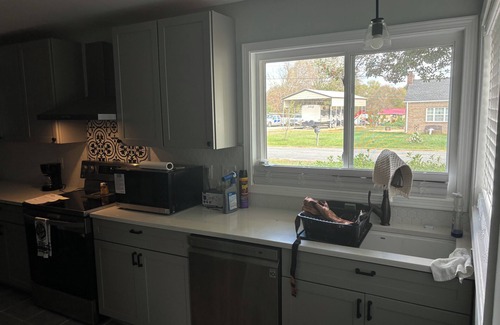 Winston - Salem House | Charming 4-bedroom house with AC and WiFi in wonderful Winston-Salem