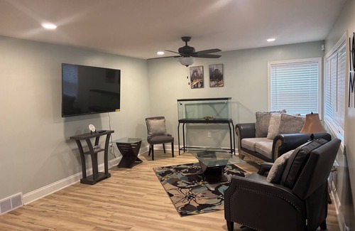Winston - Salem House | Charming 4-bedroom house with AC and WiFi in wonderful Winston-Salem