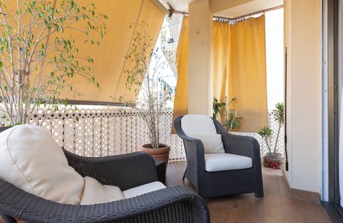 La Maternitat i Sant Ramon Apartment | Charming 4 bedroom apartment close to Camp Nou