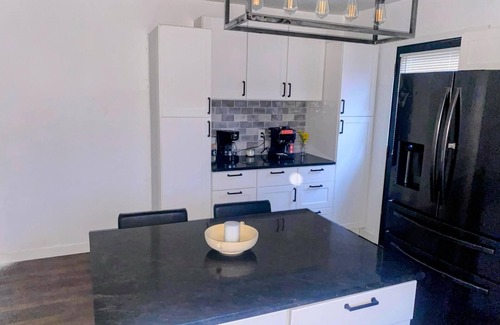 Belleville House | Charming 4-bedroom house in delightful Belleville with AC, WiFi