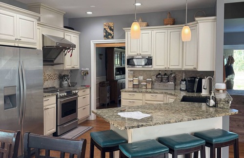 Gansevoort House | Charming 4-bedroom house in Upstate NY with AC, 15 minutes to Saratoga Track.