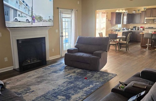 Hope Mills House | Charming 4-bedroom house with AC, WiFi in enjoyable Hope Mills