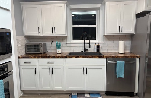 Dyersburg House | Charming 4-bedroom house with AC and WiFi in Dyersburg